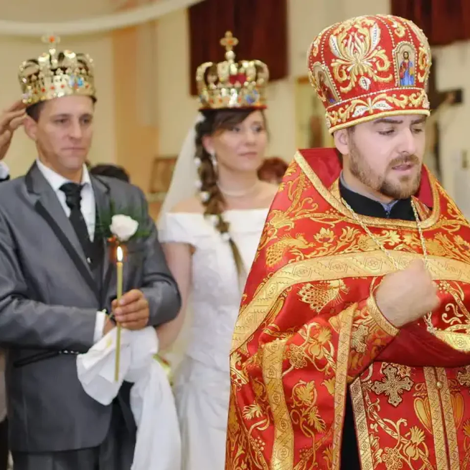 tinuta traditionala botez copil fotografie Torino