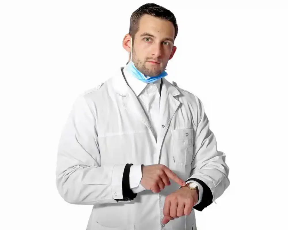 Portret de afaceri al unui medic tânăr, exemplu de autoritate și sofisticare, Torino.